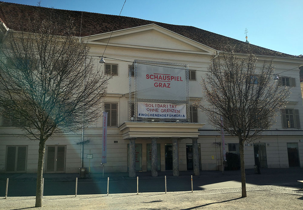 Freiheitsplatz Graz, Schauspielhaus